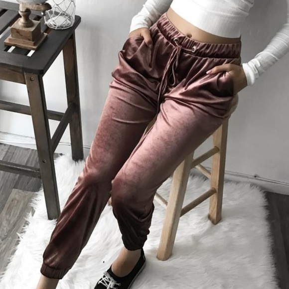 MODA ME COUTURE Pants - CASUAL DOLLZ Soft Velvet Joggers - Pink